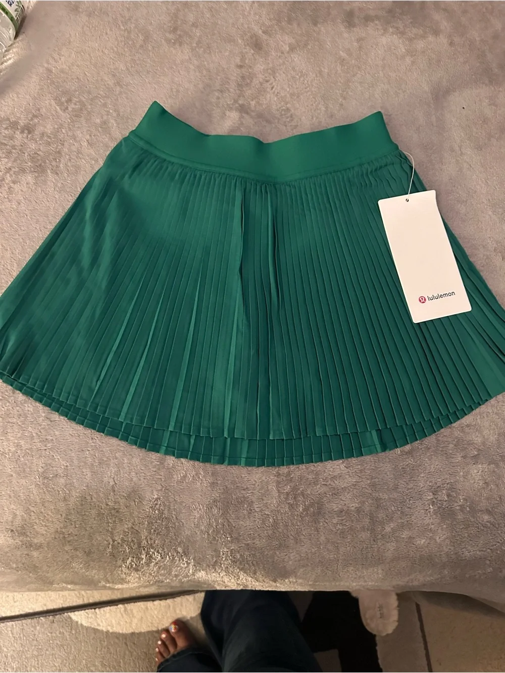 lululemon athletica Emerald Green Pleated Skater Skirt